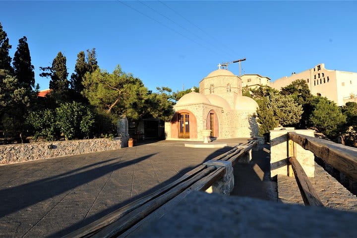 Santorini 12 Wine Tastings with OIA Sunset