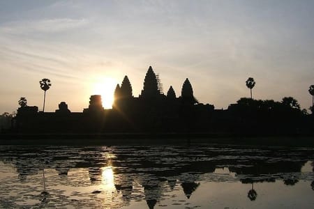 Magnificient Sunrise and Legend of Angkor Half Day Tour