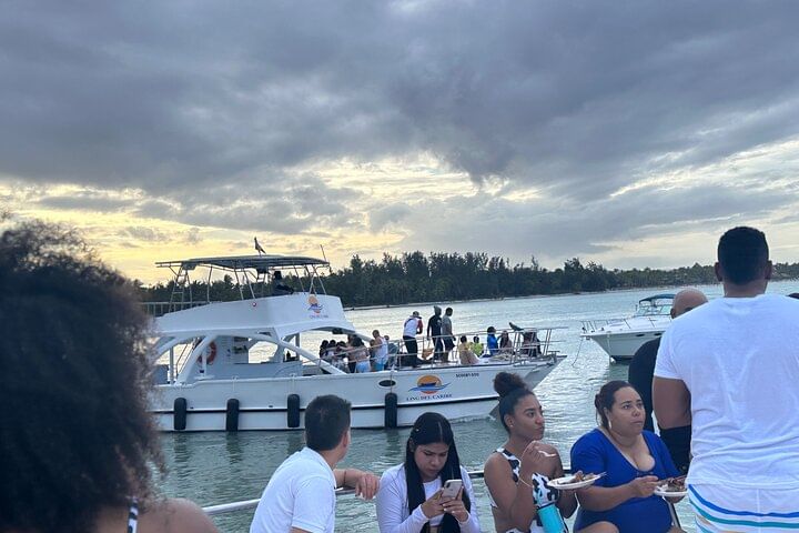 punta cana en bote