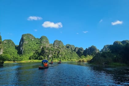 1 Day Luxury Ninh Binh Tour Bai Dinh and Trang An Boat Trip