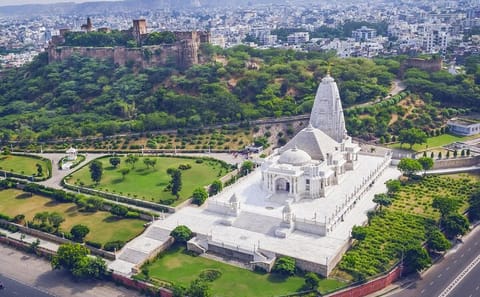 Jaipur Sightseeing and Shopping Day Tour from New Delhi