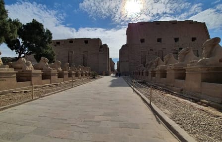 From Marsa Alam: Small Group Day Trip to Luxor