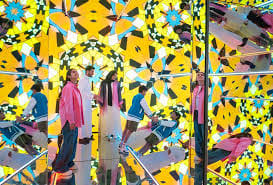 Dubai Mall Shopping, House of Hype, Burj Khalifa 124/125th floor and Musical Fountain Show tour with Private Transfers