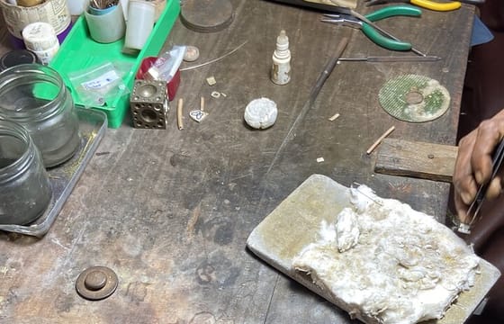 CMB : Luxury Gem & Jewelry Experience with GIA Gemologist-Private