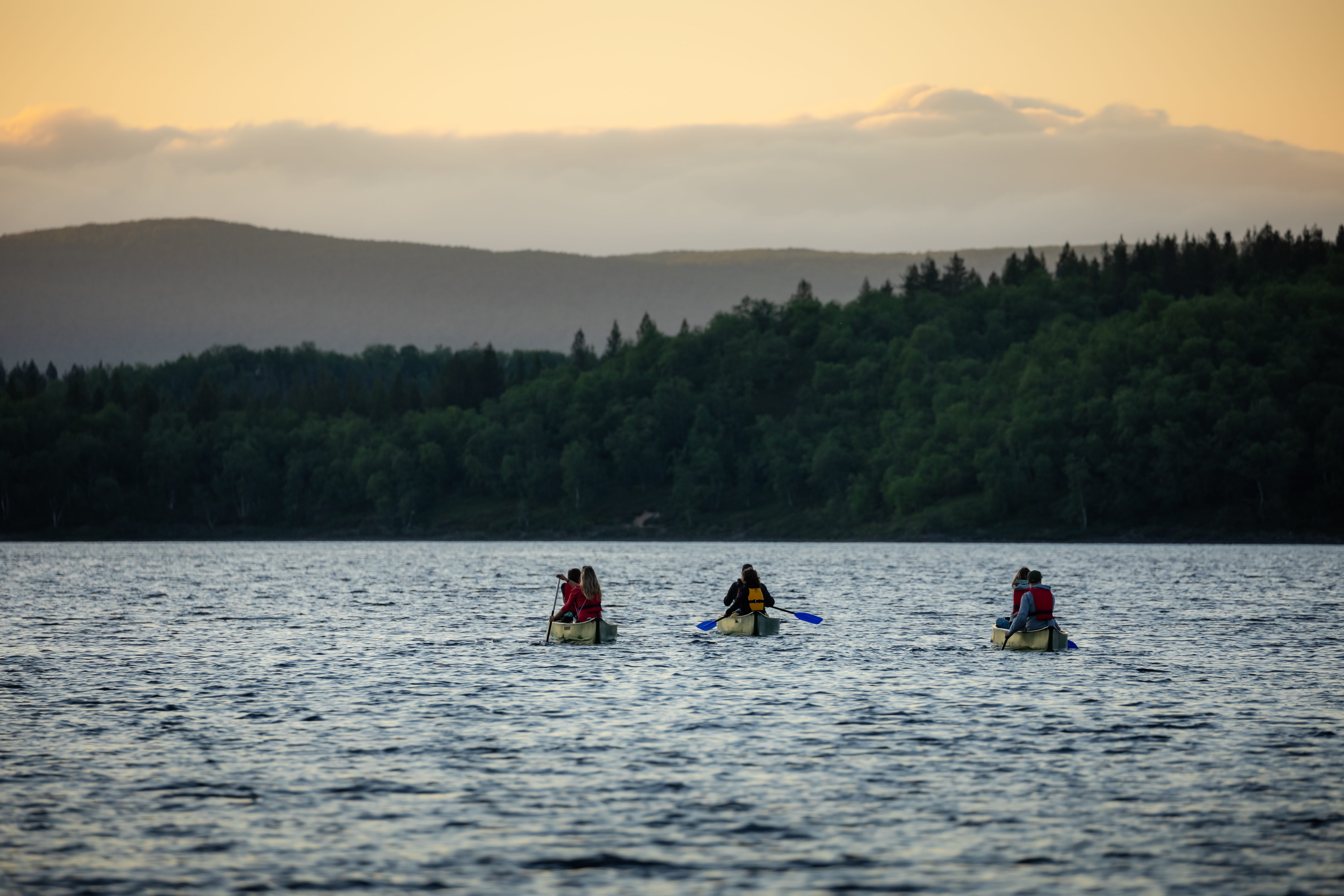 canoe paddling in Utsjoki