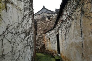 Private Hiking Tour of Moli Peak and Tai Lake from Shanghai