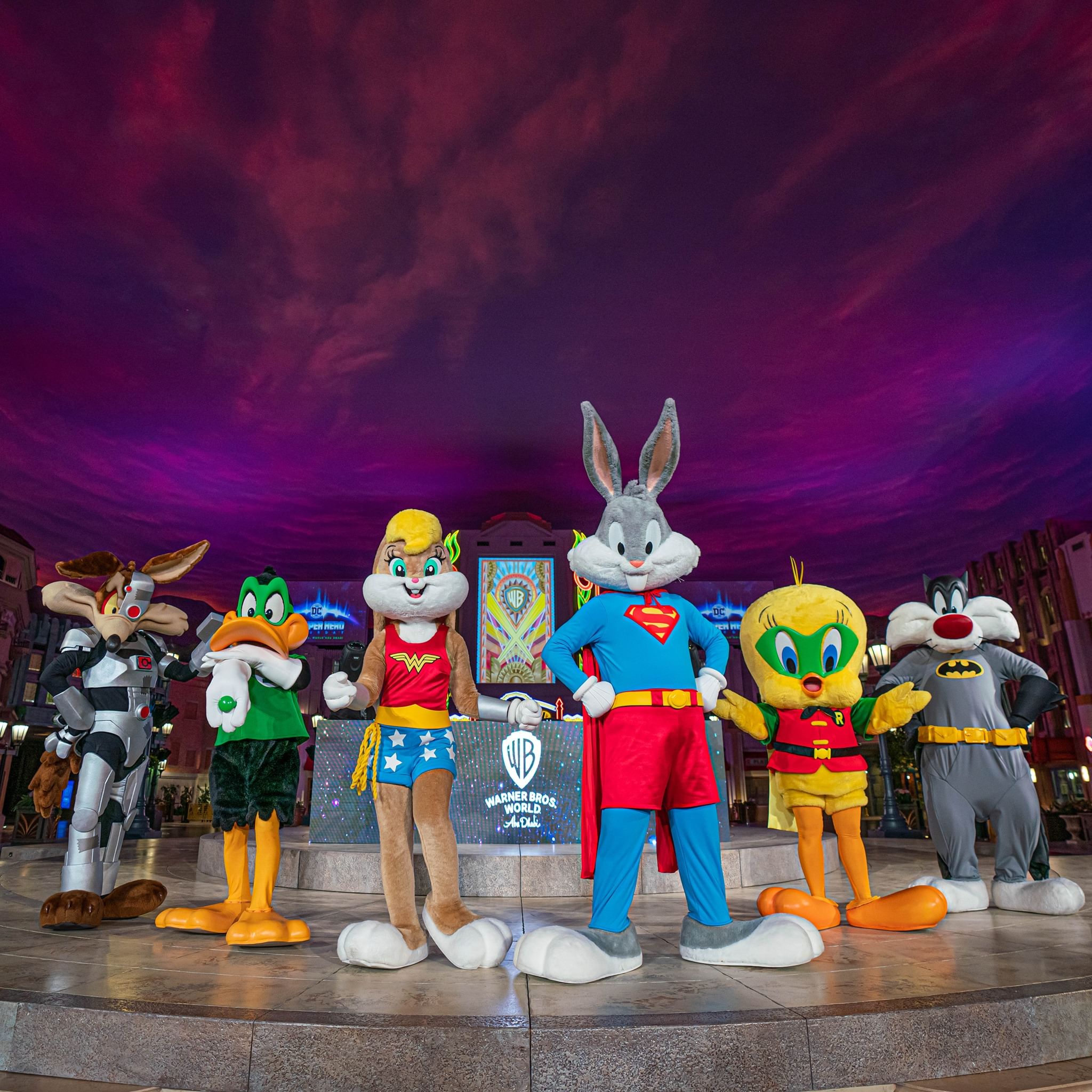 Warner bros Abu Dhabi visit with Daytur