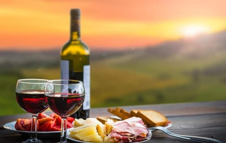 Wine and Raki Tasting Tour in Sarandë, Albania