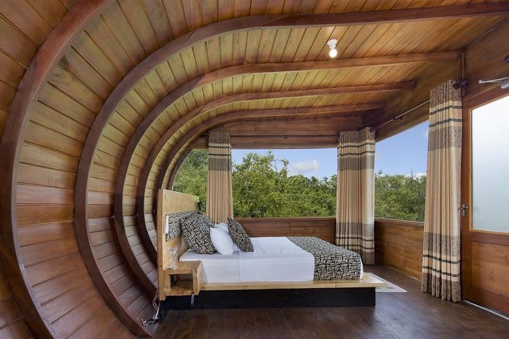 Private Day Tour : Handungoda and Galle from Colombo