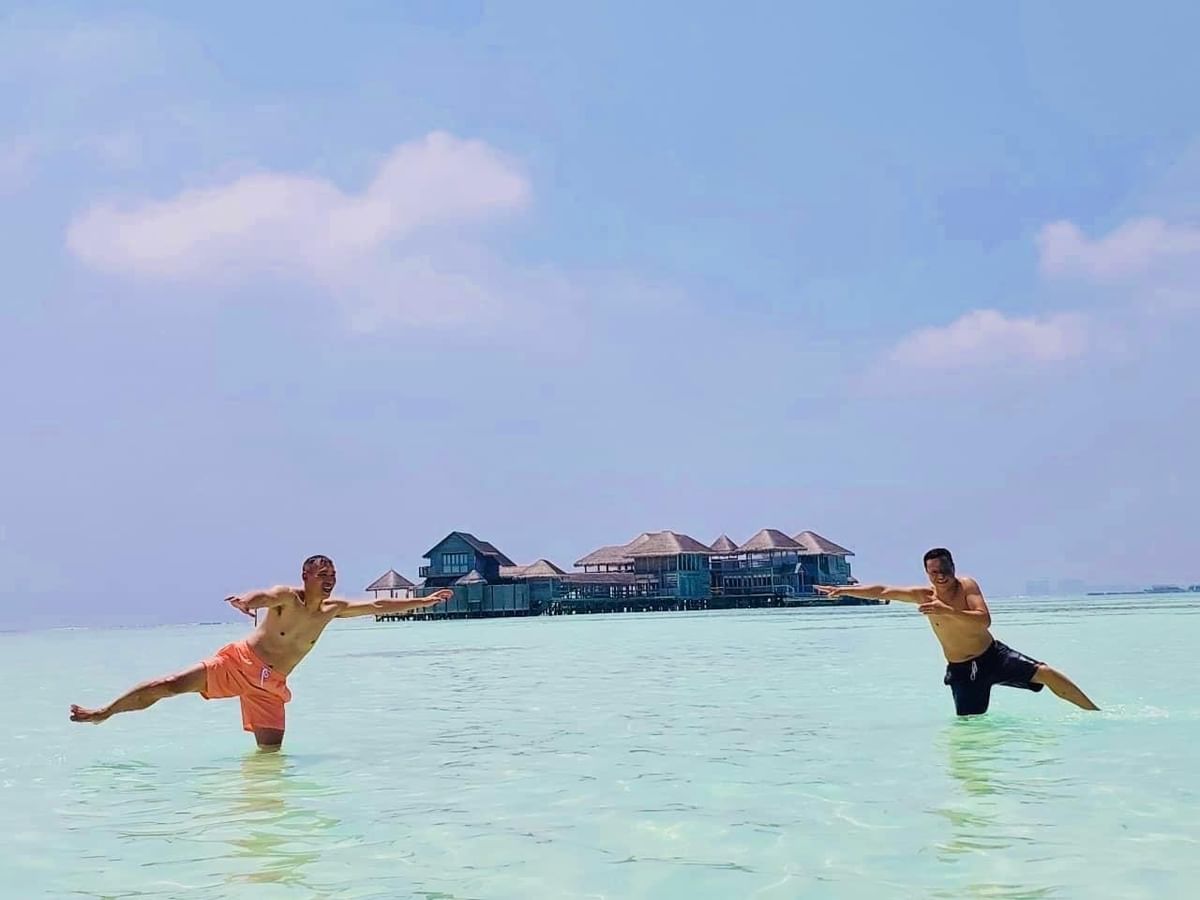 Maldives Dolphin Cruise, Sandbank Adventure & Local Island Tour