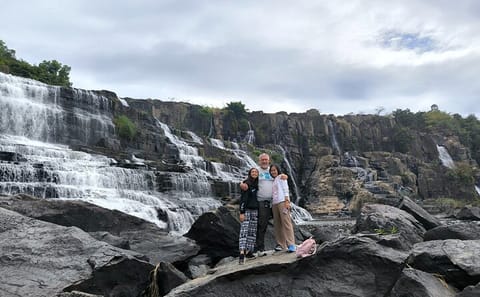Da Lat : Explore Elephant Falls,Silk Village and Countryside