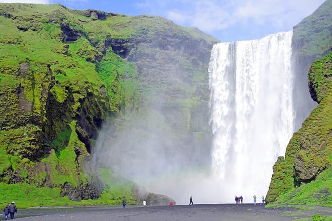 Private Luxury Jeep Tour - South Coast and Sólheimajökull Glacier 8