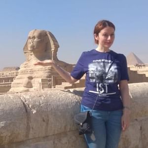 Private Day Tour to Giza Memphis and Saqqara from Le Méridien Pyramids Hotel 