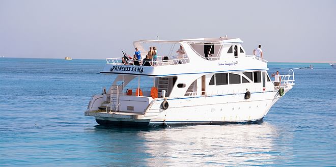 Hurghada Paradise Island Tour