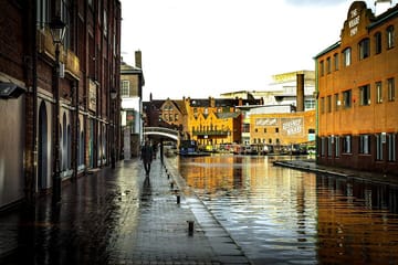 Birmingham City Tour: Explore Culture and History in 5 Hours