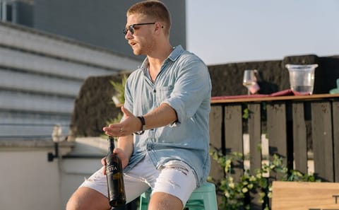 Barcelona Rooftop Wine Tasting – Fun, Social & Unpretentious!