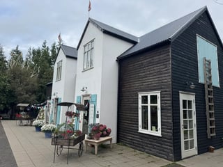 Goðafoss & The Christmas House: A Personal Journey into Icelandic Wonder - Private Tour, photo 6