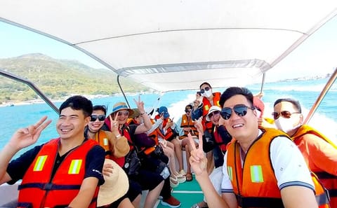 Nha Trang 3 Islands Adventure Tour with Lunch Included