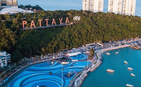 Cultural and Beach Tour in Pattaya from Bangkok - 4 Days