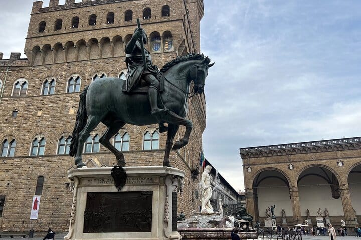Florence Walking Tour in a Group with a Russian-speaking Guide 4
