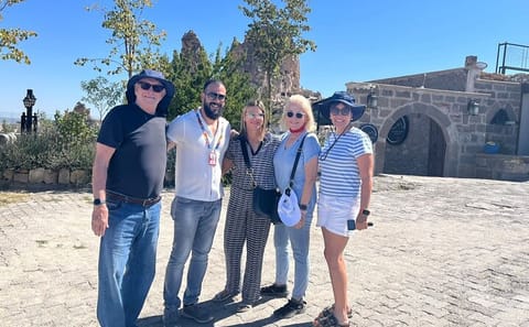 4-Day Istanbul and Cappadocia Tour with Cave Hotel Stay