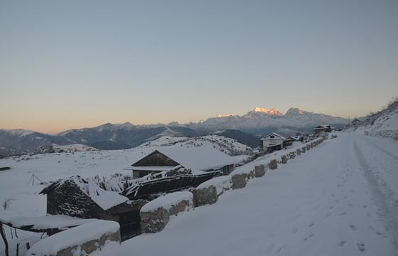 Pattale Danda View of Mount Everest and Touring of Rural Villages