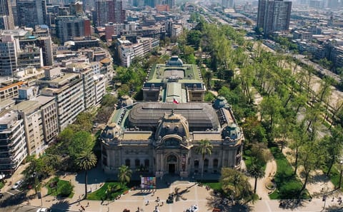 Private City Tour of Santiago's Key Attractions