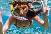 Isla Mujeres 4-in-1 Catamaran: Snorkel, Beach Club & Open Bar 9