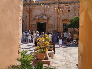 Private Wine Tasting and Scenic Tour in Chania, Greece