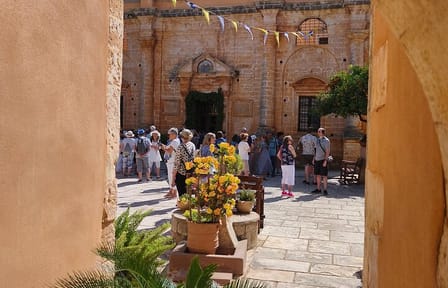 Private Wine Tasting and Scenic Tour in Chania, Greece
