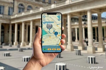 Private Walking Tour of Paris Fashion History with App