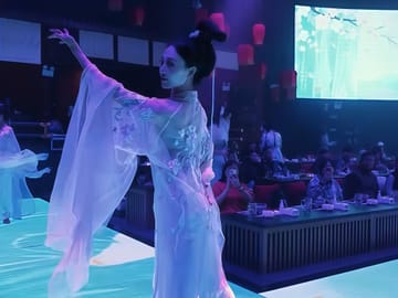 Guiyang: LingLuo Banquet Immersive Cultural Dining Show
