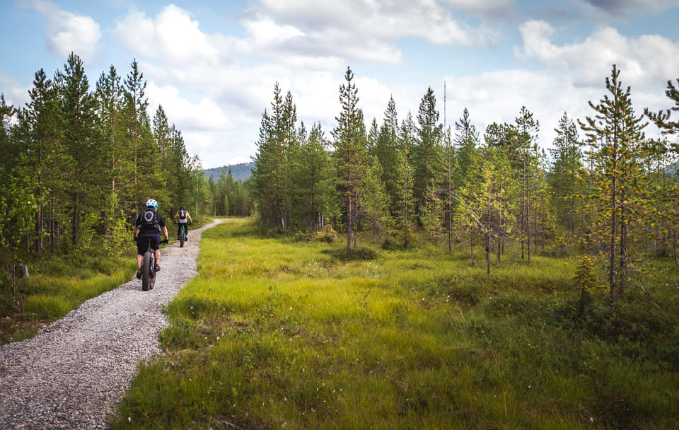 Explore Nature: Mountain Biking, Canoeing, and Hiking in Kemijärvi