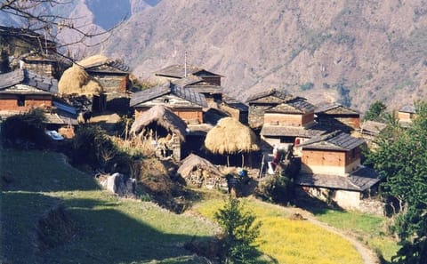 Family-Friendly Royal Annapurna Trek in Bagmati Province