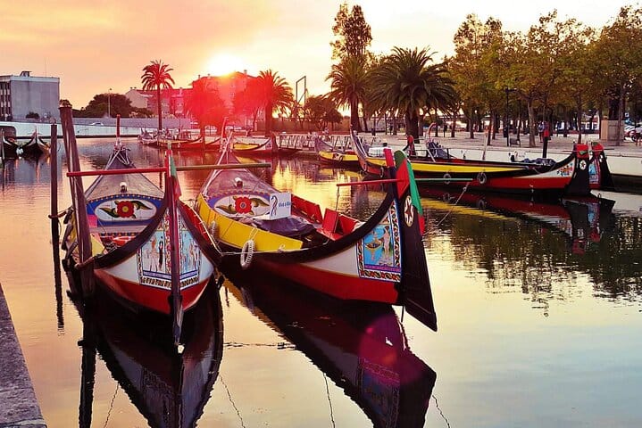 AVEIRO & COSTA NOVA: Full-Day Private Tour from Porto