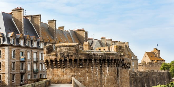 Saint-Malo Cruise Excursion: Private Guided Walking Tour