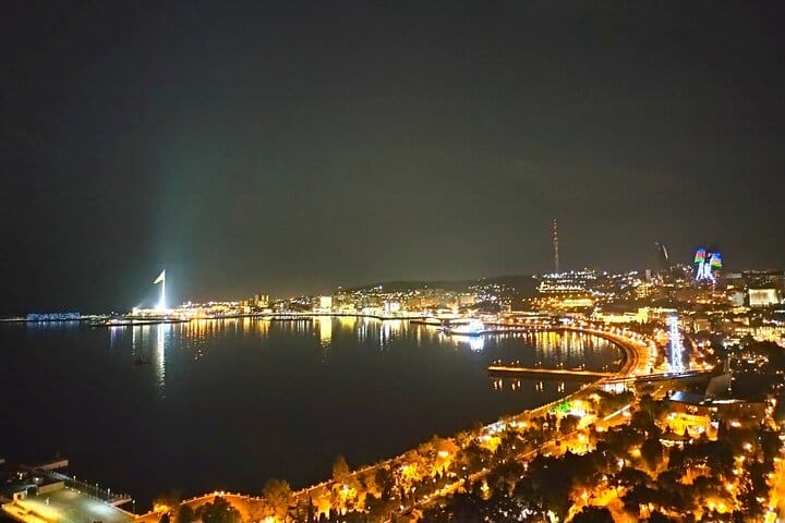 Panoramic Baku tour-Highland park-Baku city- VLA Travel-03