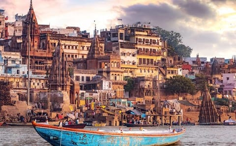 8-Day Cultural Tour of Delhi, Varanasi, Agra, and Jaipur