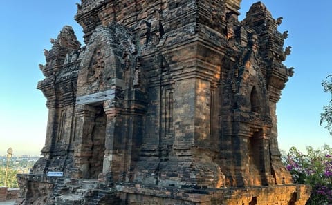 Cultural Tour of Panduranga Tower and Ba Moi Vineyard in Phan Rang