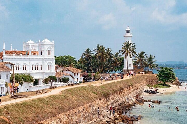 05 Day Tour From Galle To Explore Beach and boat Rides 2