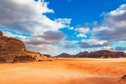 Private Full-Day Wadi Rum and Petra Tour from Aqaba