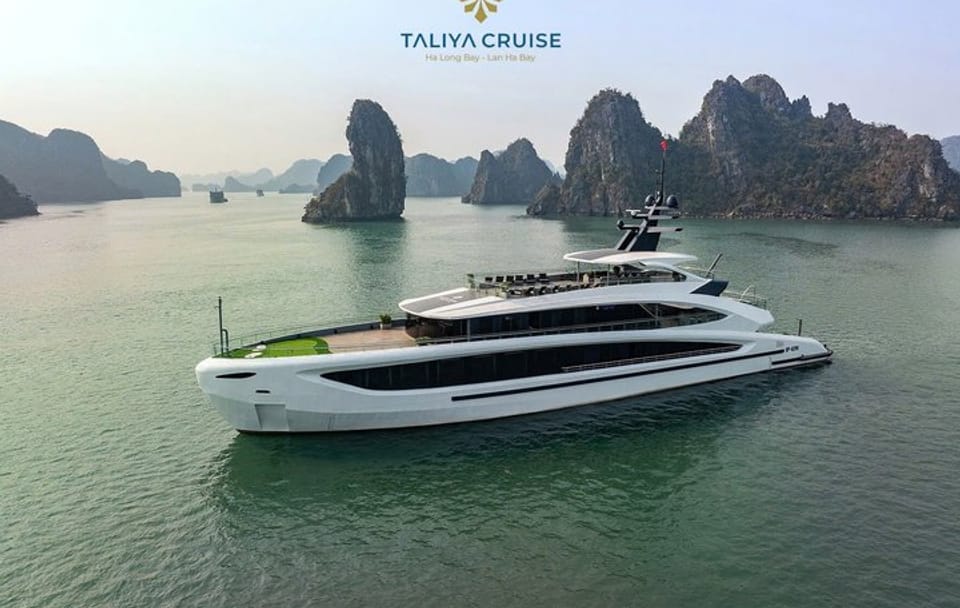 Luxury Day Cruise in Ha Long Bay and Lan Ha Bay