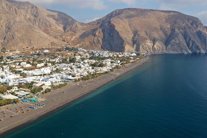 Discover Santorini’s Best in One Day 9