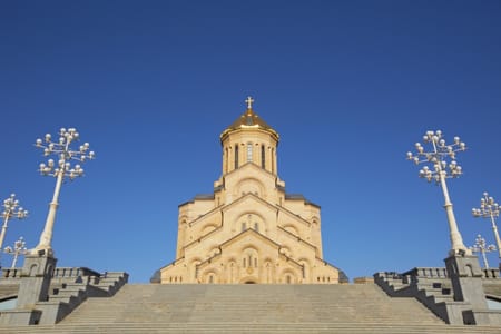 Private Tour: Chiatura’s Katskhi Pillar, Cableway & Scenic Landscapes