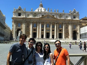 St. Peter's square end of the tour