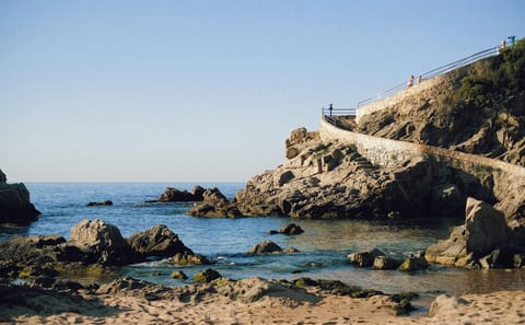 Barcelona City Break: 6-Day Tour with Hop-On Hop-Off Access