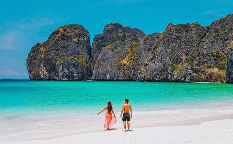 Phuket Phi Phi & Maya Bay Full-Day Speedboat Tour with Lunch