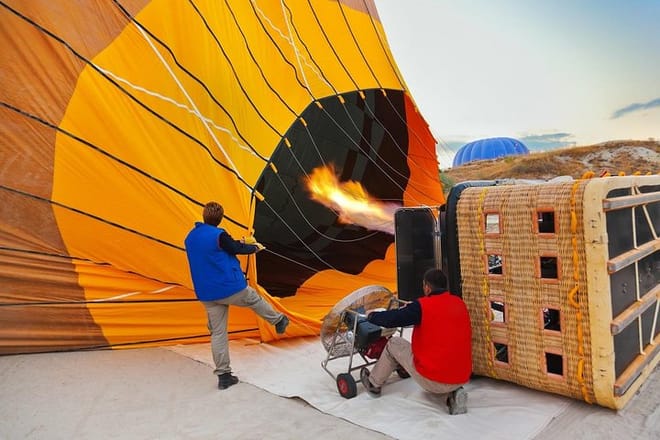 Sunrise Hot Air Balloon Flight Over Göreme & Fairy Chimneys photo 4