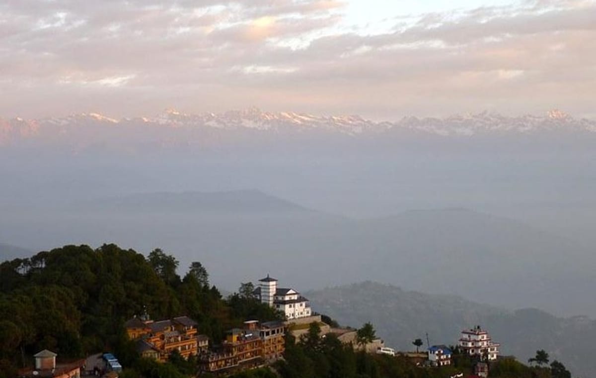 Golden Morning Escape: Nagarkot Sunrise & Hike to Changu Narayan – 1 Day