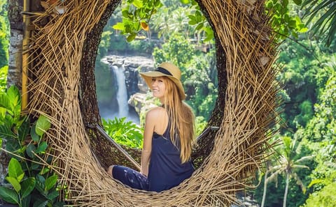 Ubud Full-Day Cultural Tour with Jungle Swing Experience